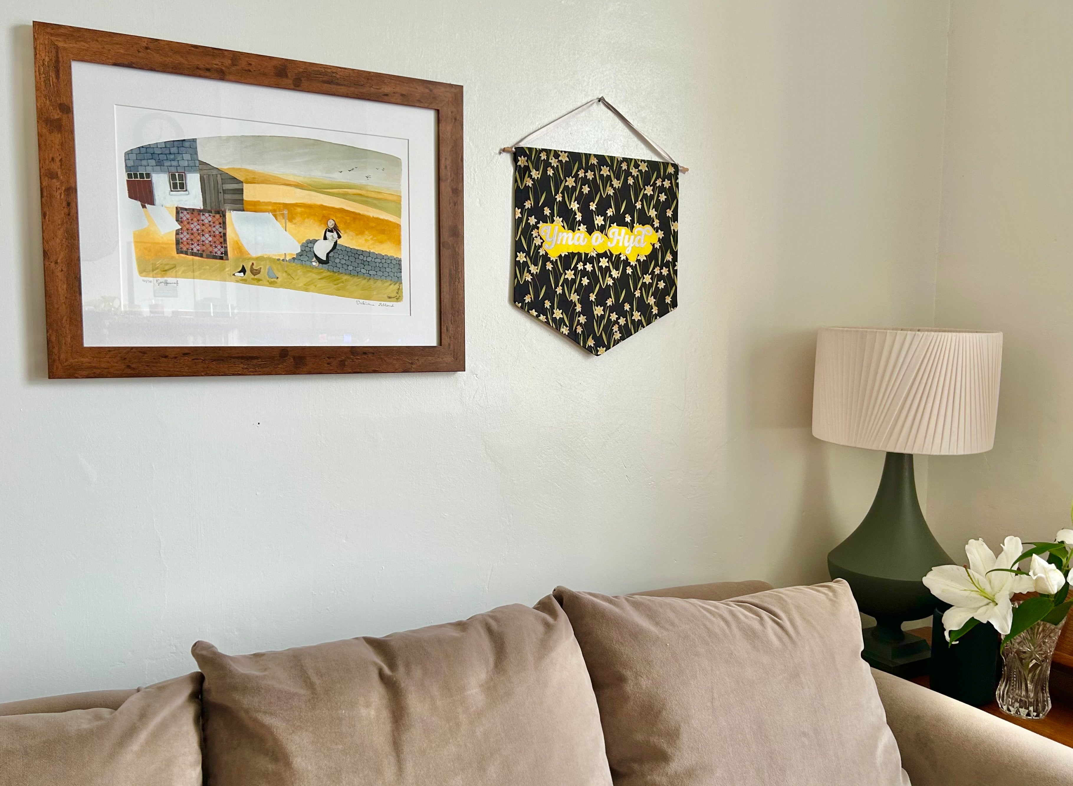 'Yma o Hyd' (Welsh) medium fabric banner