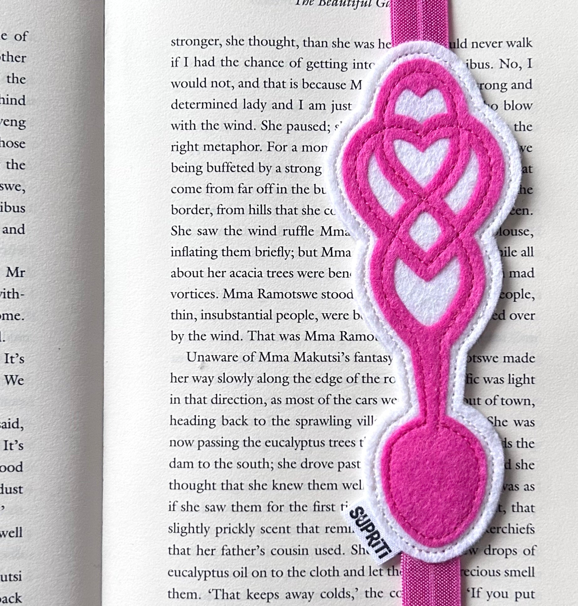 Lovespoon Bookband (Bright Pink)