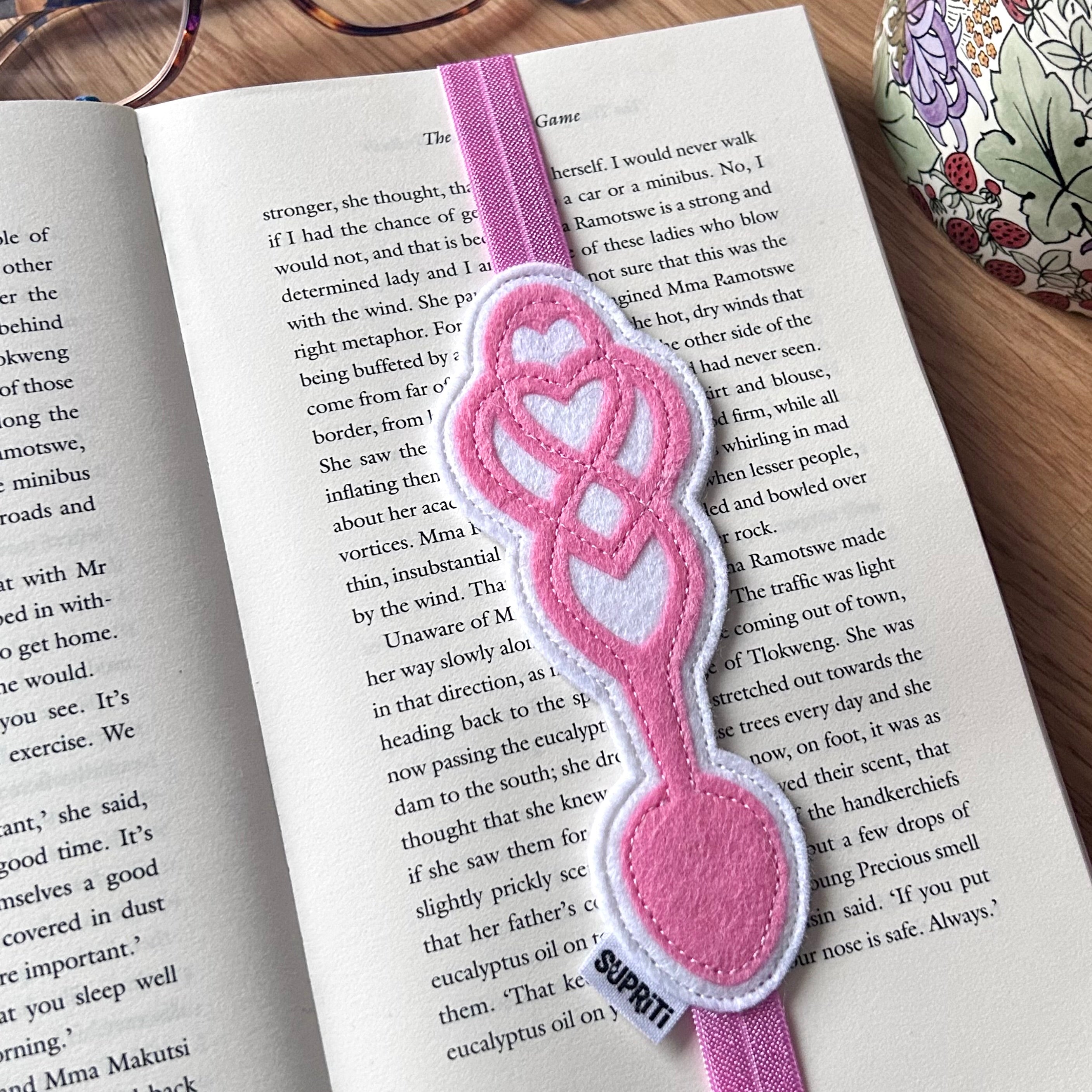 Lovespoon Bookband (Light Pink)