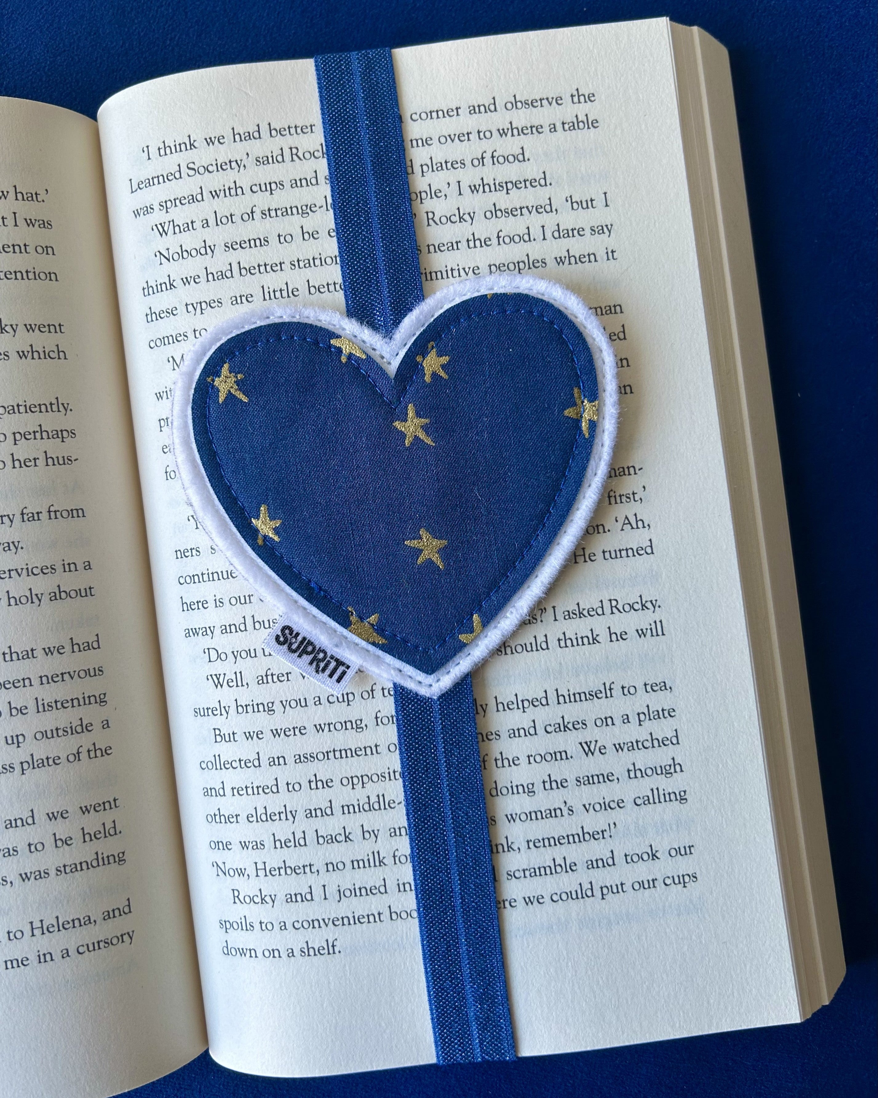 Navy and Gold Stars Heart Bookband